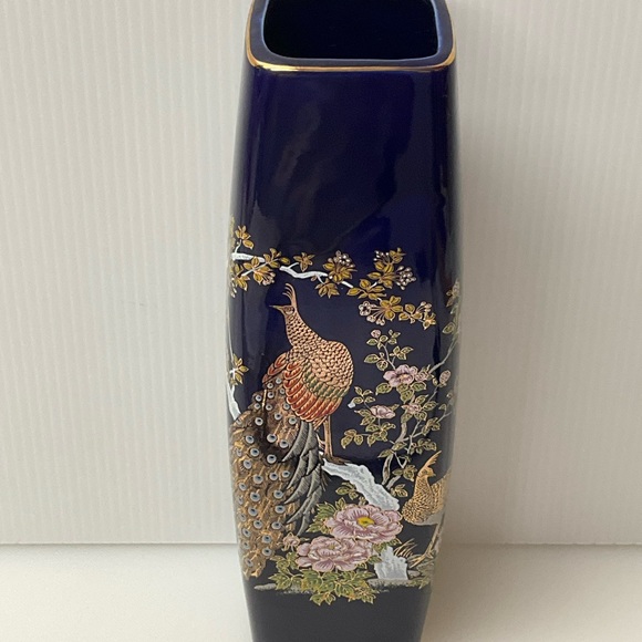 VINTAGE Asian Japanese Vase Peacocks Floral Square Mouth Base Cobalt Blue - Picture 5 of 8